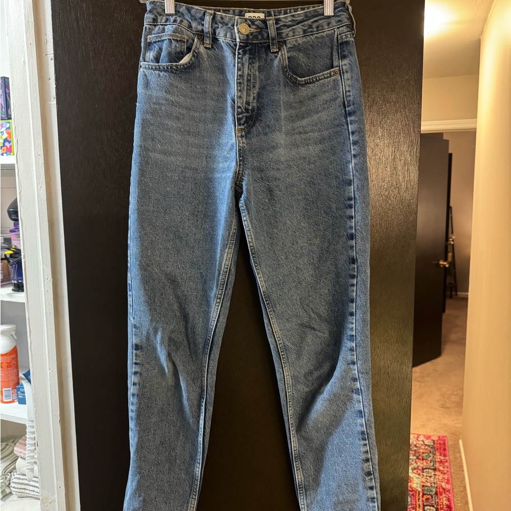 BDG Women's Straight Leg Blue Jeans